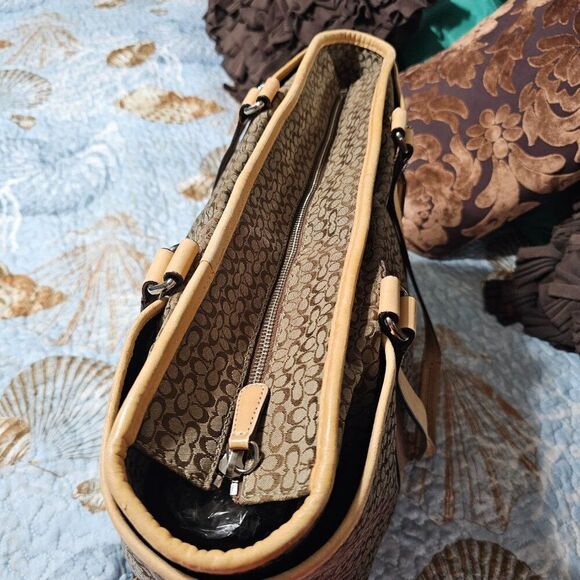 Vintage Coach Y2K Hamptons Large Travel Tote Bag Purse in Signature Jacquard - Picture 11 of 13